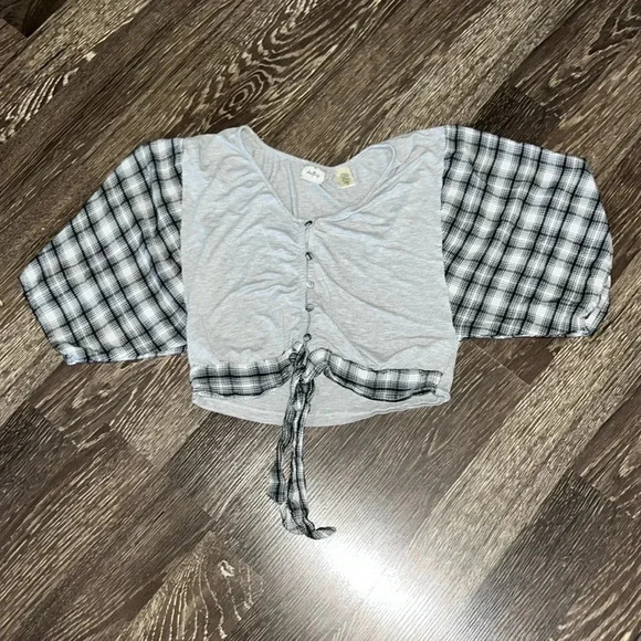 Daytrip crop shirt x-small - Picture 1 of 2